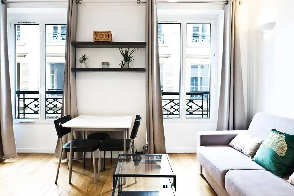 Bluestay 274 - A Apartment